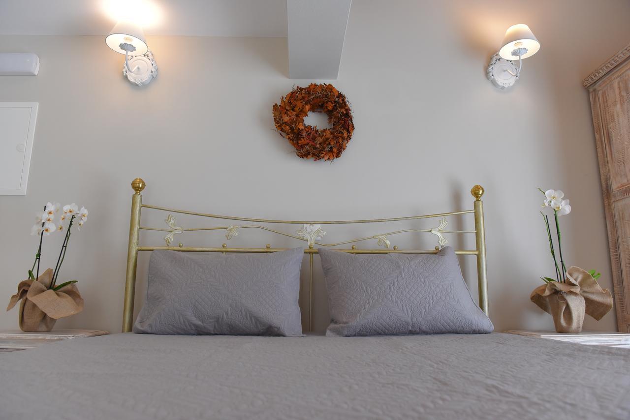 Oisyra Boutique Hotel Ermoupoli Bagian luar foto
